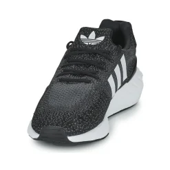 adidas Originals - SWIFT RUN 22< Baskets Mode