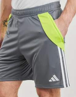 adidas Performance Shorts & Bermudas^- IV6940