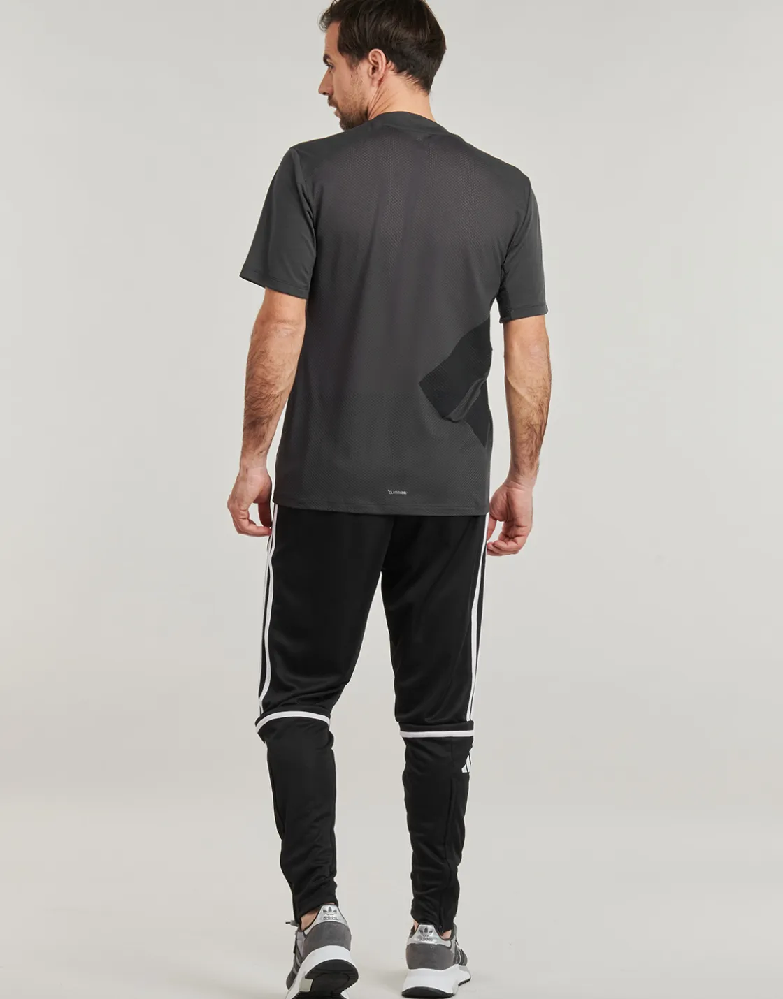 adidas TERREX - JL6340< T-shirts & Polos