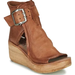 Airstep / A.S.98 - NOA BUCKLE< Sandales Et Nu-pieds