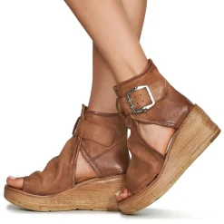 Airstep / A.S.98 - NOA BUCKLE< Sandales Et Nu-pieds