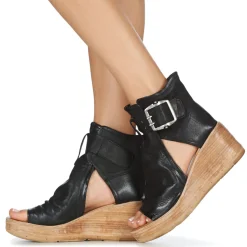 Airstep / A.S.98 - NOA BUCKLE< Sandales Et Nu-pieds
