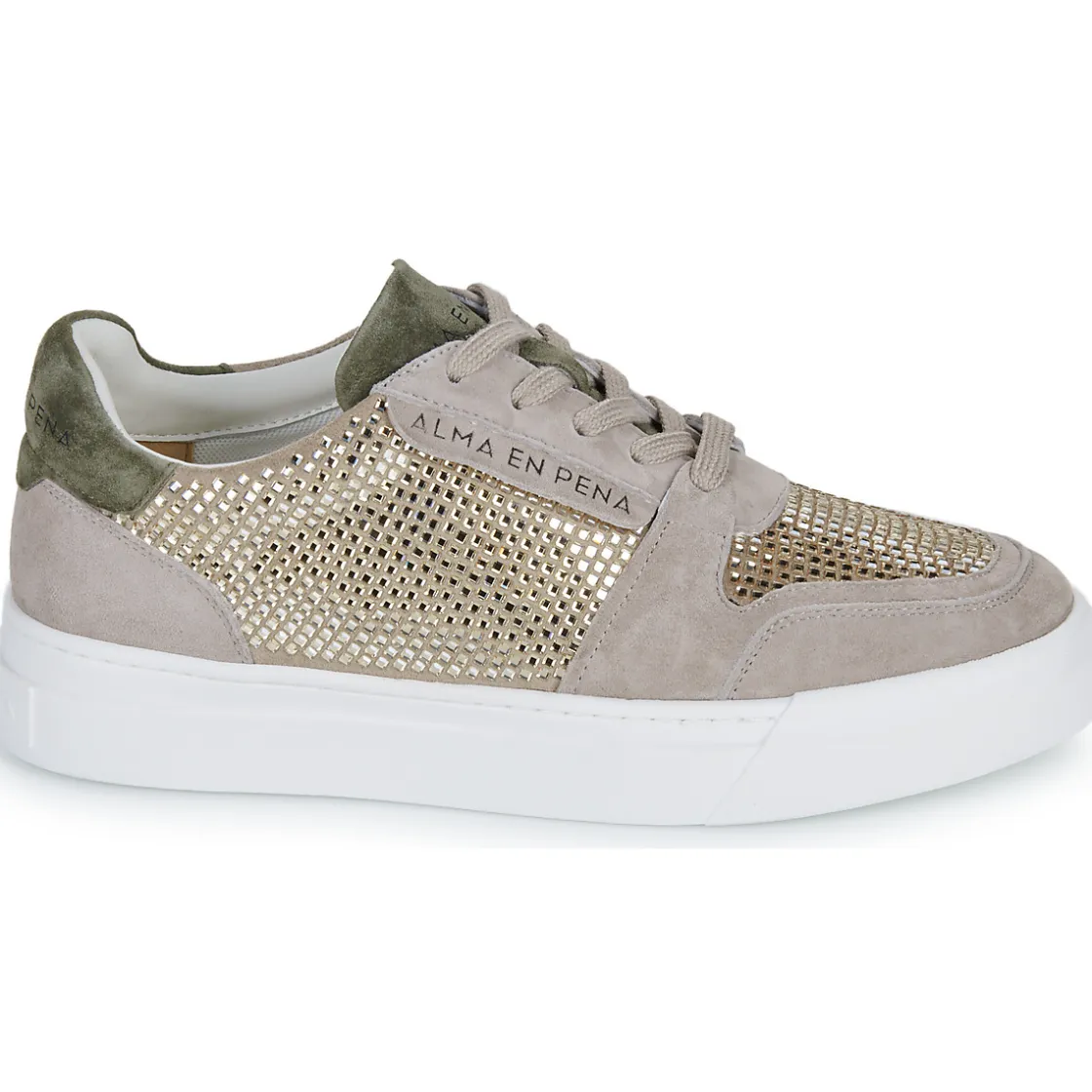 ALMA EN PENA - I241226< Baskets Mode