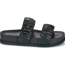 Armani Exchange - XDP062< Mules / Sabots