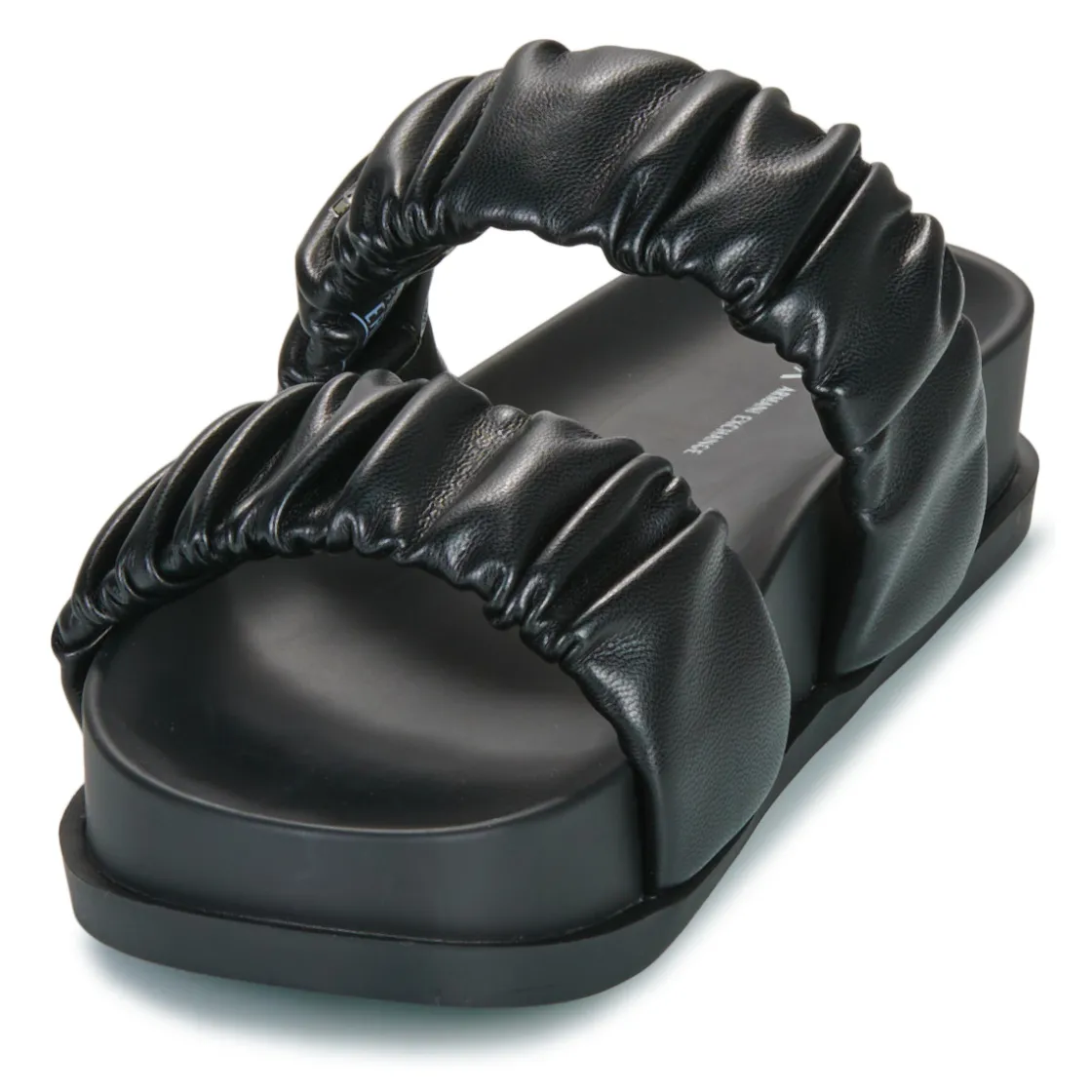 Armani Exchange - XDP062< Mules / Sabots