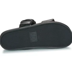 Armani Exchange - XDP062< Mules / Sabots