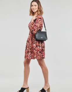 Betty London Robes^- CYLANE