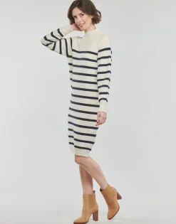 Betty London - EMYA< Robes