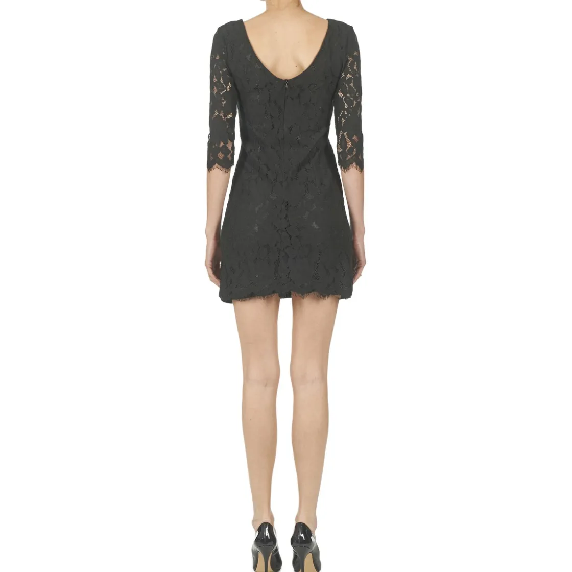 Betty London Robes^- FLIZINE