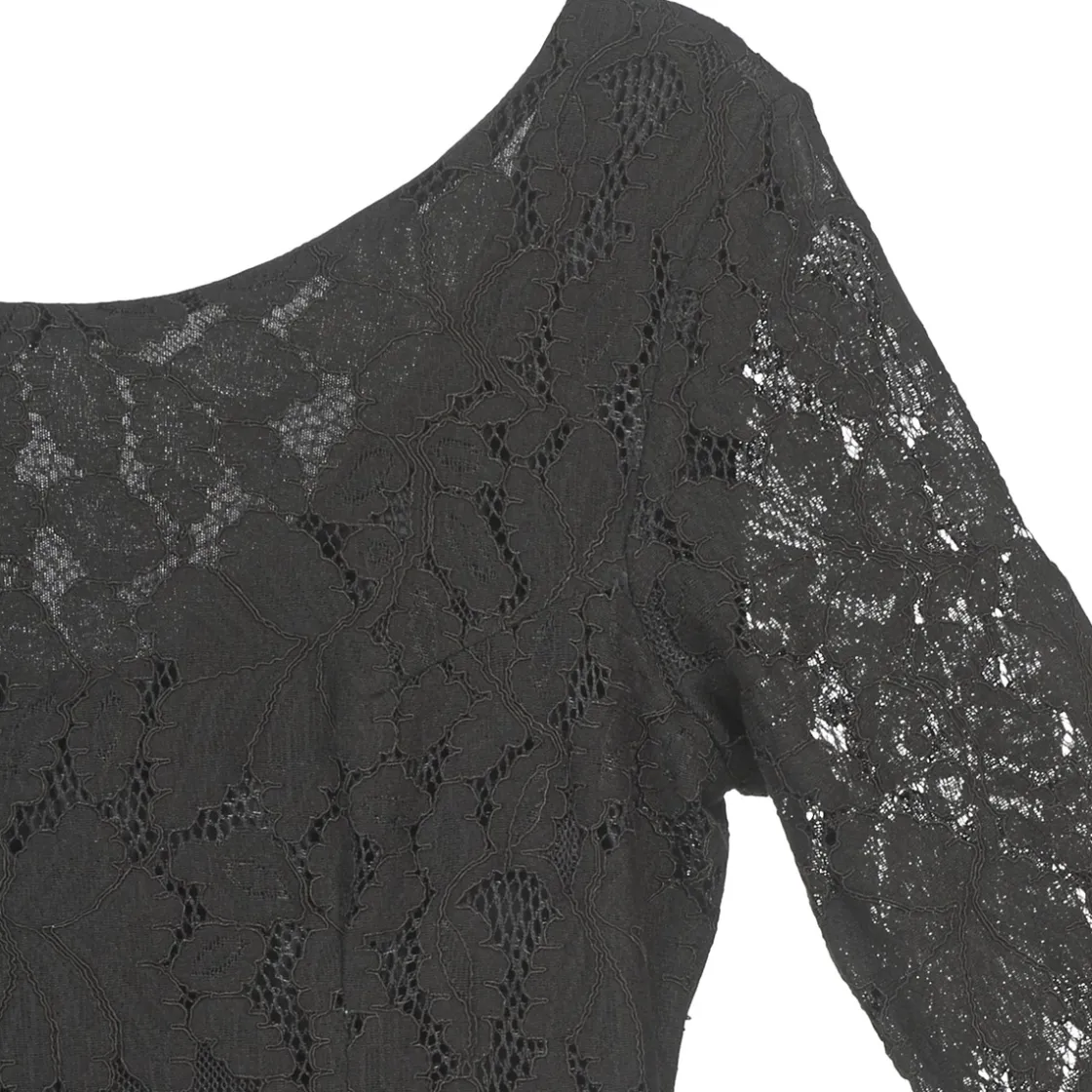 Betty London Robes^- FLIZINE