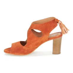 Betty London - GARMER Rouille Discount