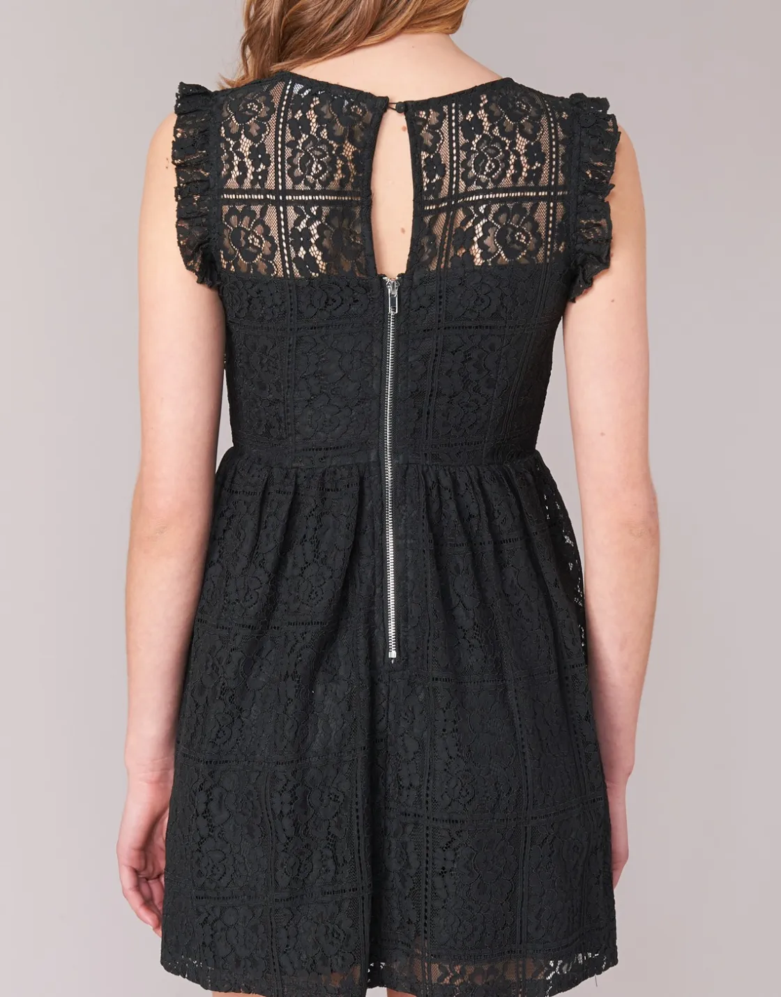 Betty London Robes^- GLATOS