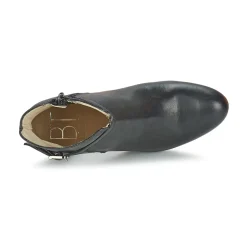 Betty London - GRAZI Noir Online