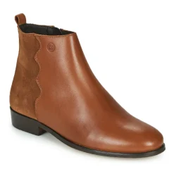 Betty London - HELOI Camel Online