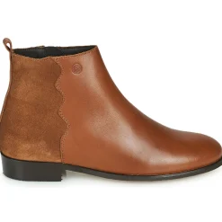 Betty London - HELOI Camel Online