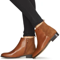 Betty London - HELOI Camel Online