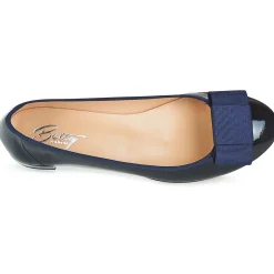 Betty London - HENIA Marine Best