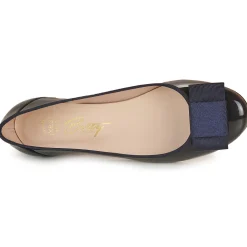 Betty London - Hélène Marine Online