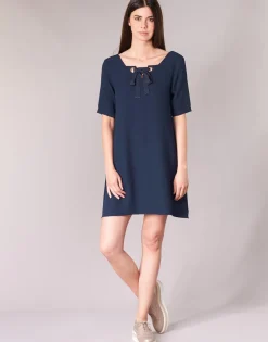 Betty London - HOUNI< Robes