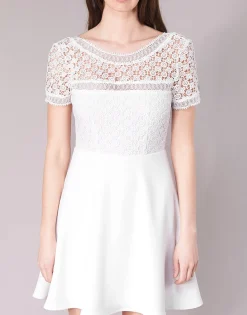 Betty London - INLOVE< Robes