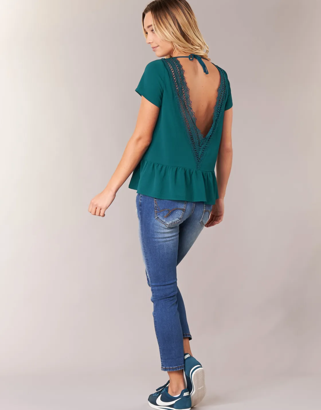 Betty London - INOTTE< Tops / Blouses