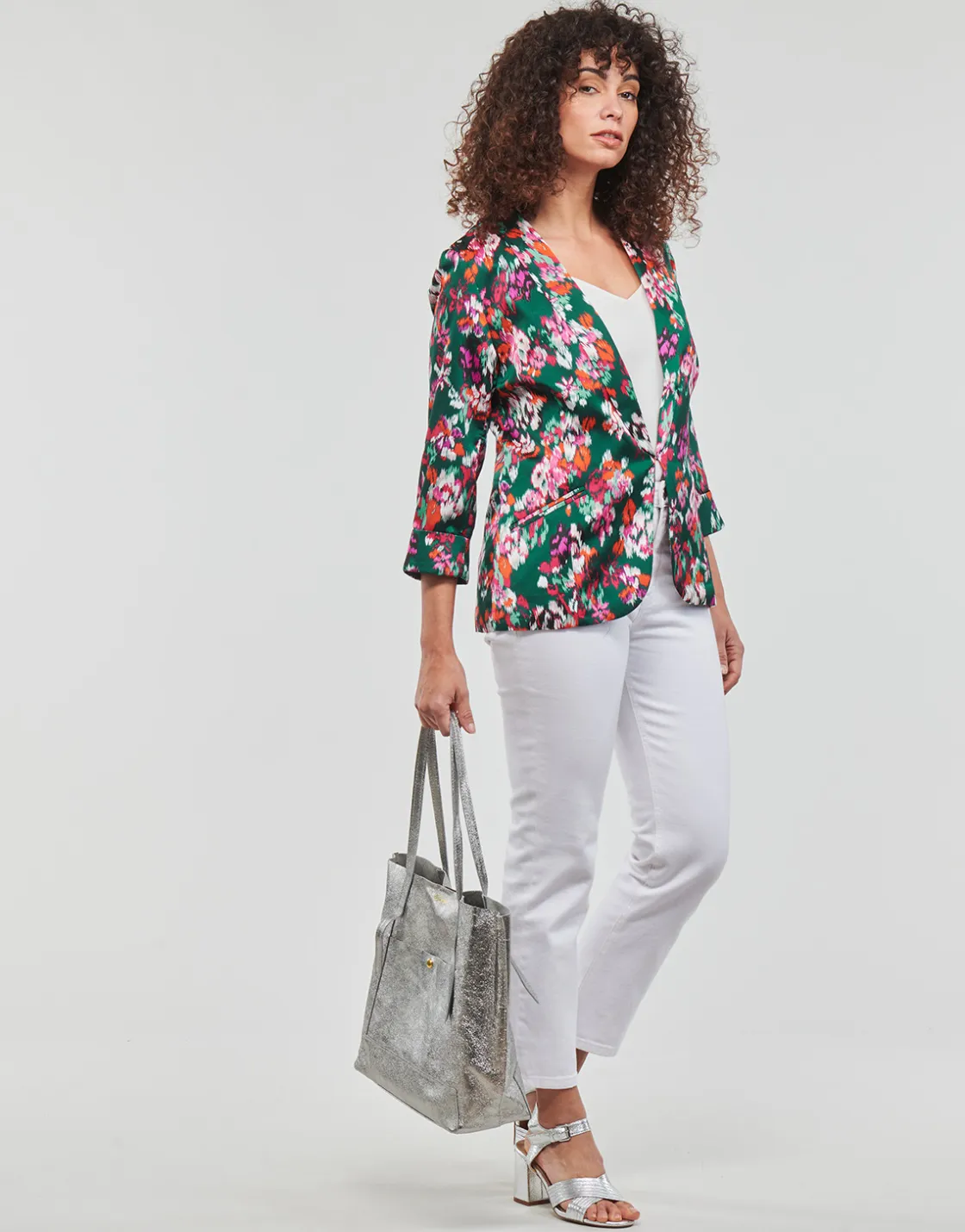 Betty London Vestes^- IOUPA
