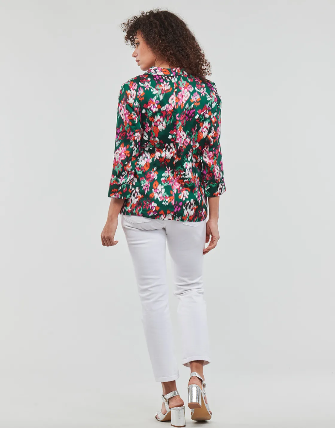 Betty London Vestes^- IOUPA