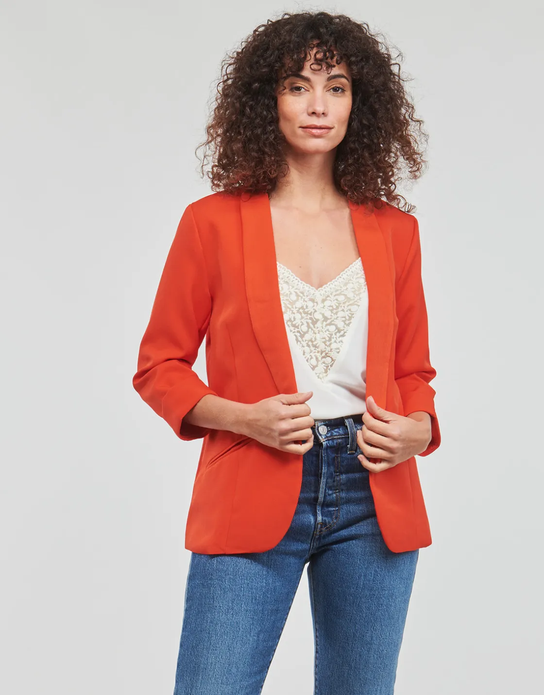 Betty London - IOUPA Rouge Discount