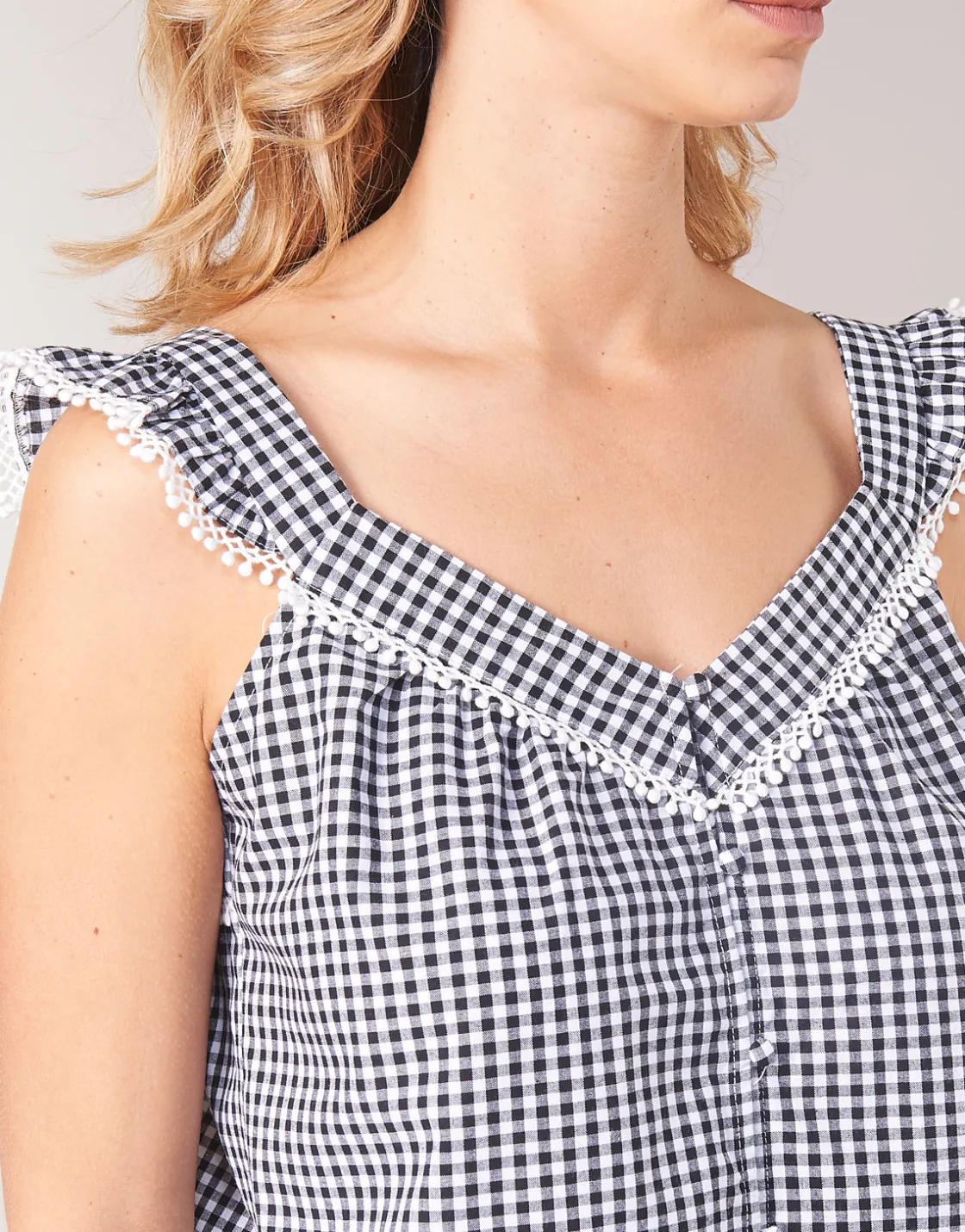 Betty London Tops / Blouses^- KOCLA