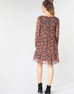 Betty London - LETICIA Online