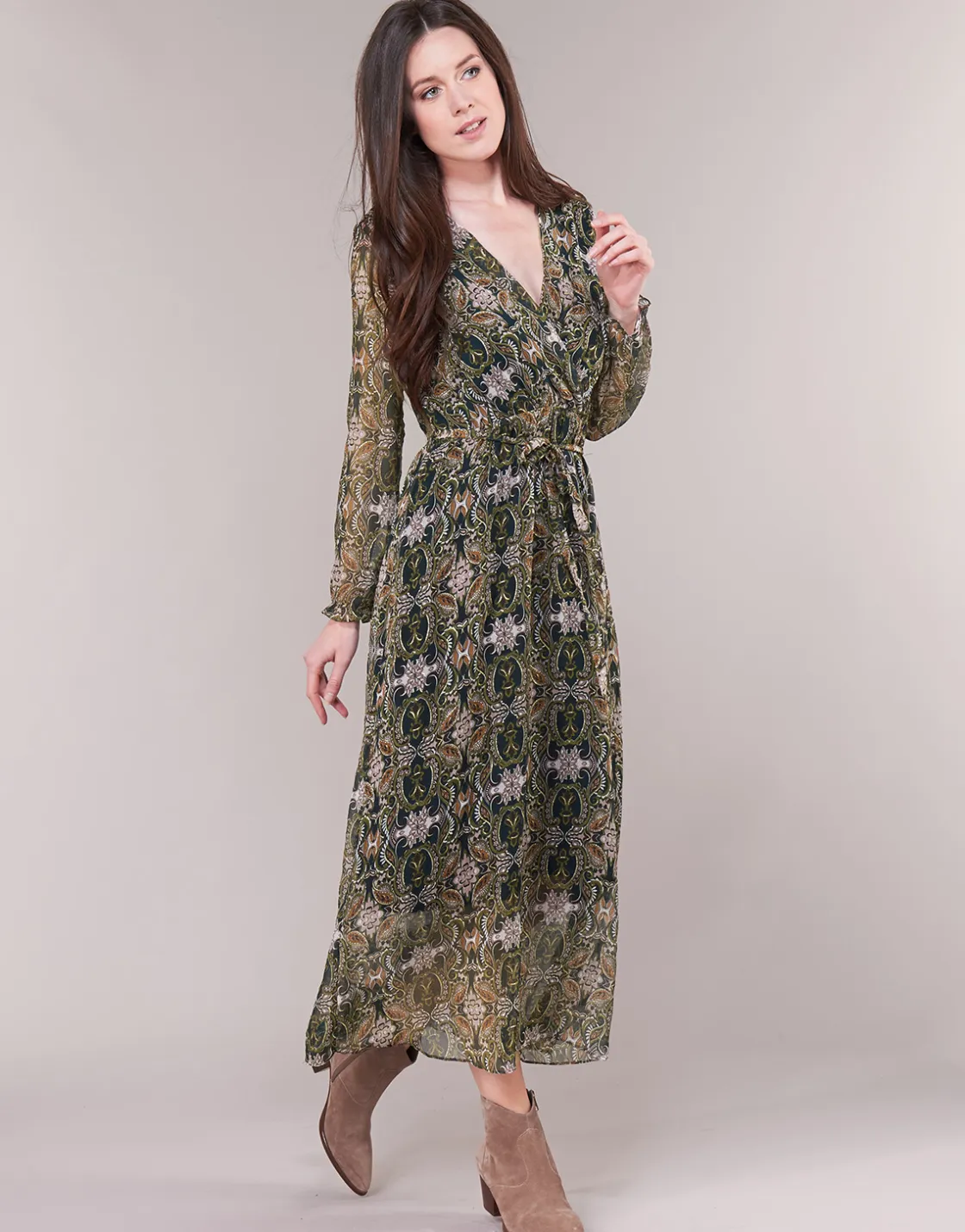 Betty London - LILIE-ROSE Outlet