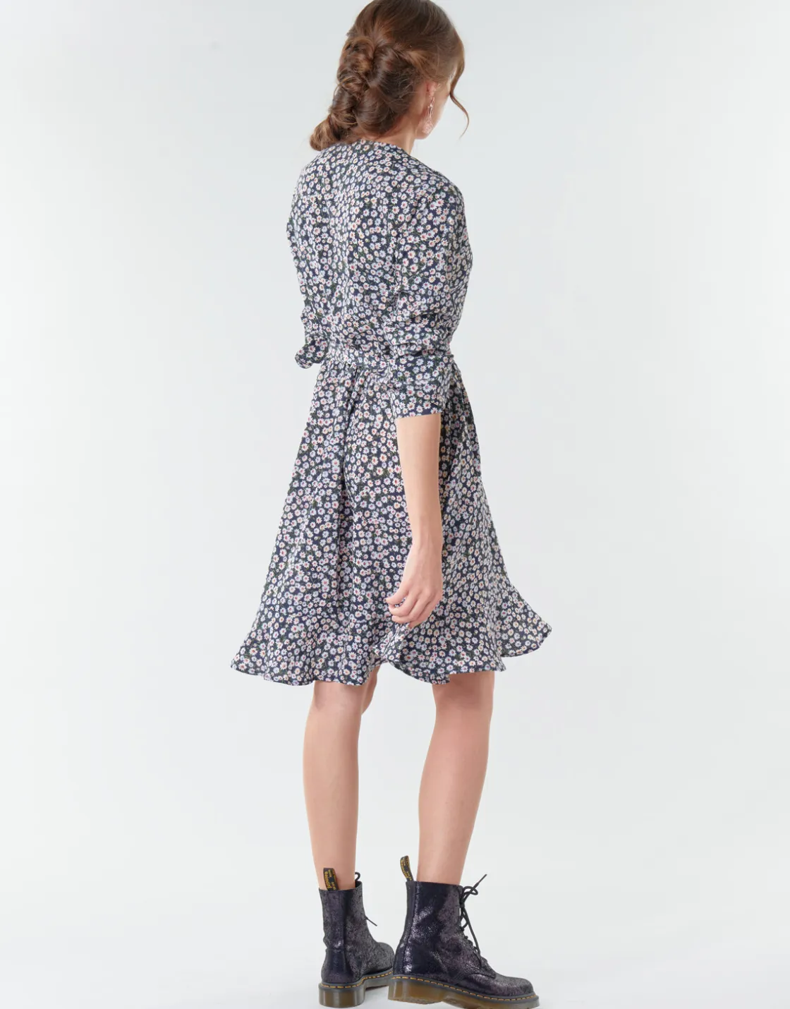 Betty London - LISONS< Robes