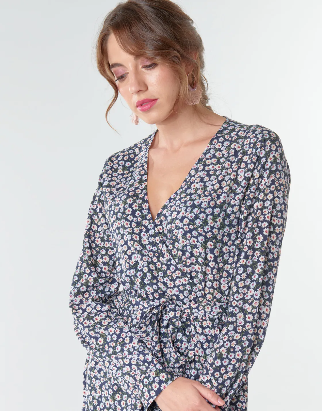 Betty London - LISONS< Robes