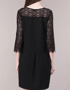Betty London - LUUNA< Robes