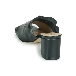 Betty London - MIRTO< Mules / Sabots