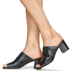 Betty London - MIRTO< Mules / Sabots