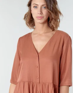 Betty London Robes^- MOUDENE