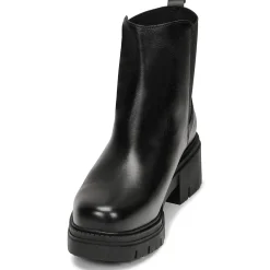 Betty London - NANOUE Noir New