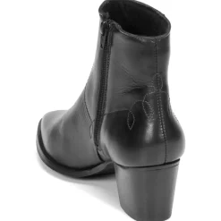 Betty London - NIMIE Noir Clearance