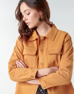 Betty London - NISOI< Vestes