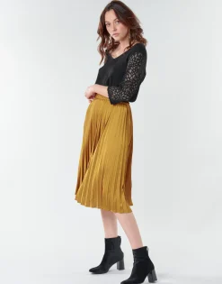 Betty London - NIXE< Tops / Blouses