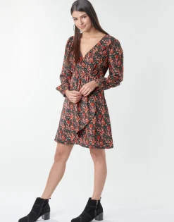 Betty London Robes^- NOMIM