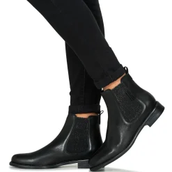 Betty London - NORA Noir Outlet