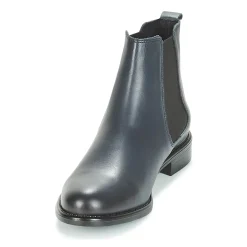 Betty London - NORA Marine Outlet