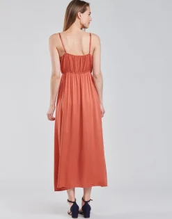 Betty London Robes^- ONNANA