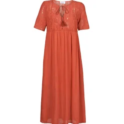 Betty London Robes^- ORVILLE