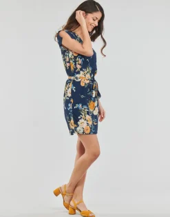Betty London Robes^- OWAKA
