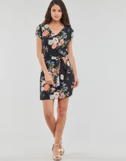 Betty London Robes^- OWAKA