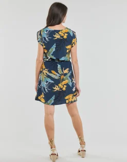 Betty London - OWAKA< Robes
