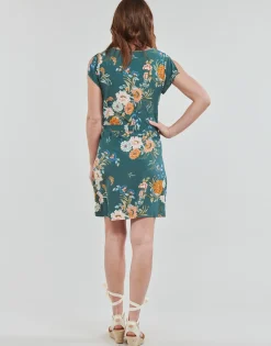 Betty London Robes^- OWAKA